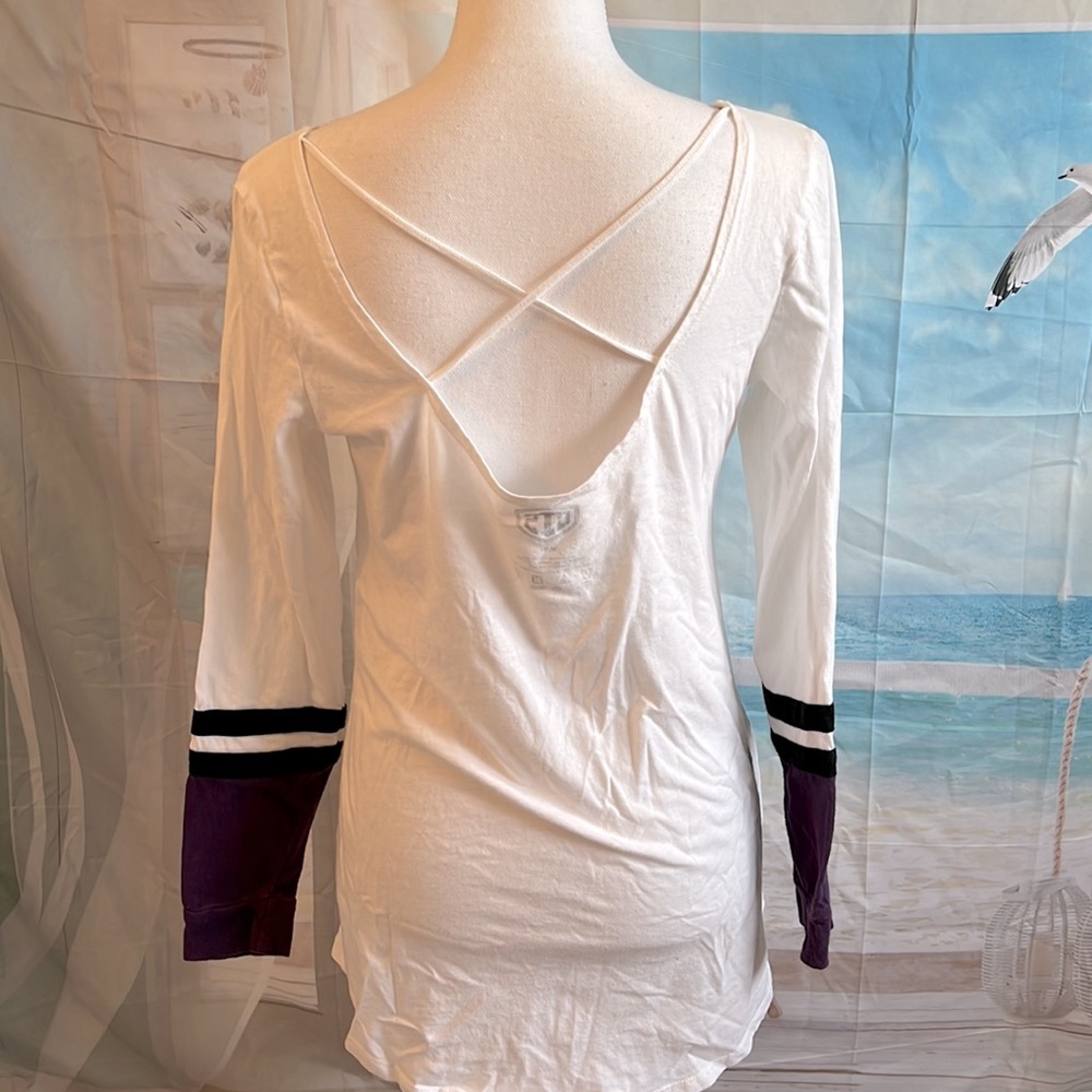 RAVENS Open Back Top - Picture 4 of 8